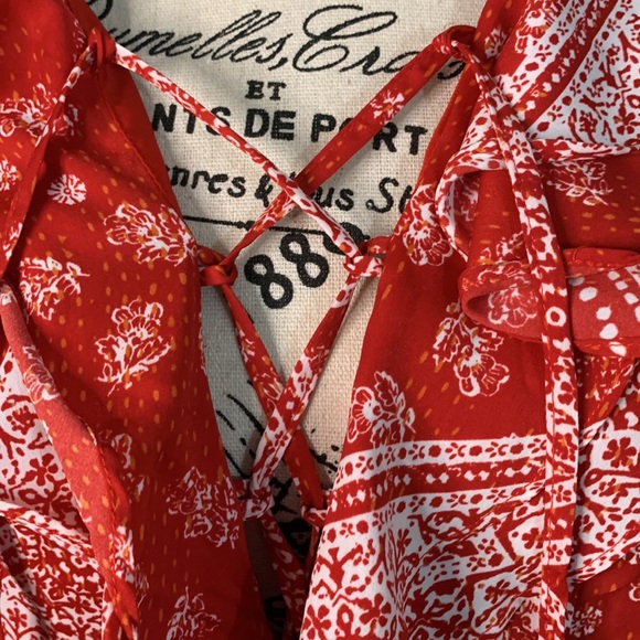 Tularosa Trinity Dress Color: Cherry ScarfSize: S - Picture 6 of 16